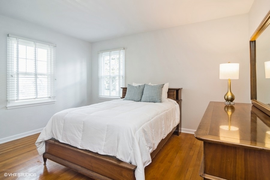 1107 Mayfair Road Arlington Heights, IL 60004 - Photo 13 of 28 Gallery Image 13