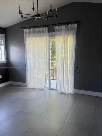 $4,100 | 5235 Southwest 153rd Avenue, Unit 5235, Miami, FL 33185