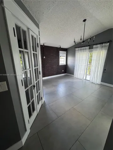 $4,100 | 5235 Southwest 153rd Avenue, Unit 5235, Miami, FL 33185