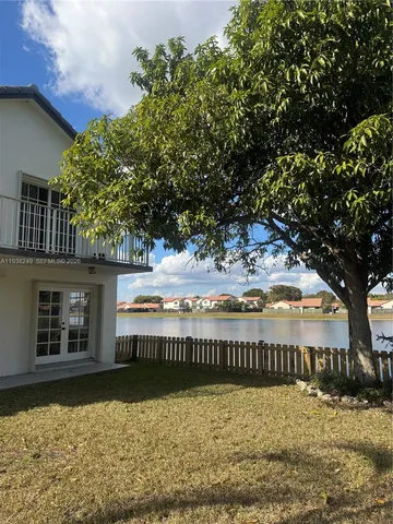 $4,100 | 5235 Southwest 153rd Avenue, Unit 5235, Miami, FL 33185