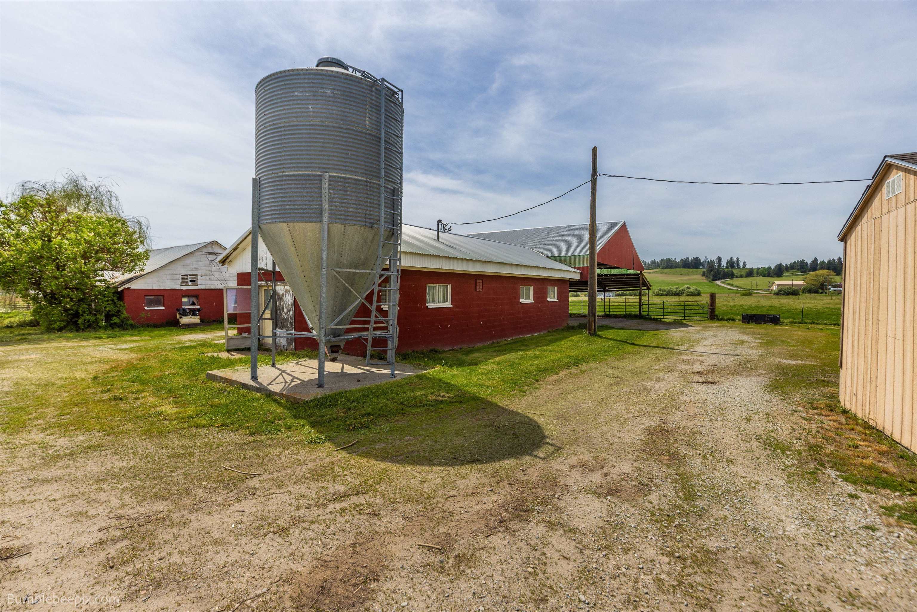 4482 East Allen Road Elk, WA 99009 - Photo 6 of 27 Gallery Image 6