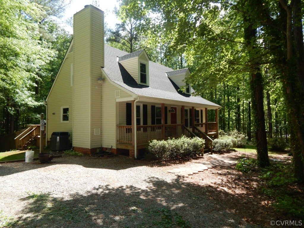 4301 Cosby Road Powhatan, VA 23139 - Photo 1 of 12 Gallery Image 1