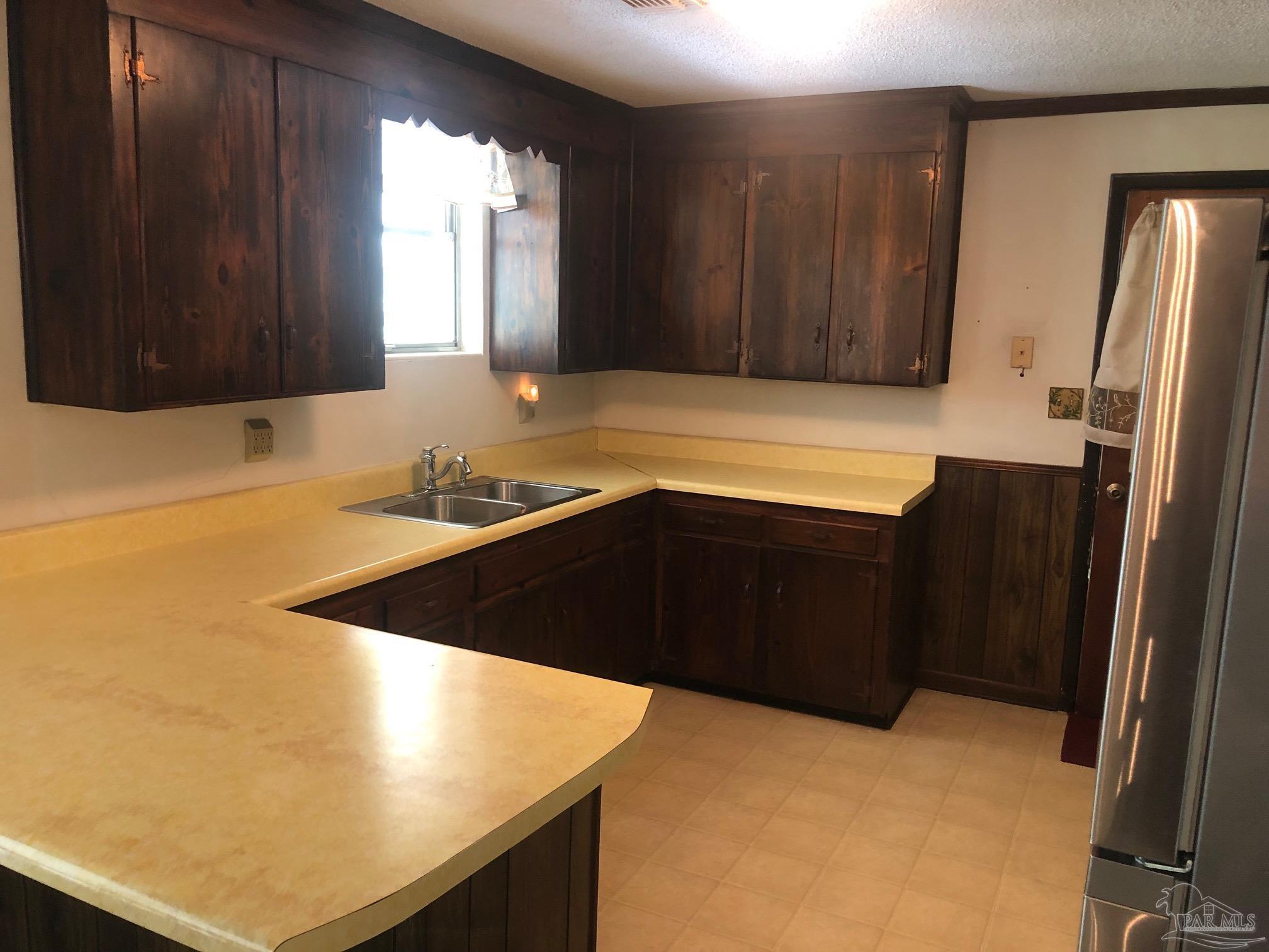 227 Topeka Road Pensacola, FL 32514 - Photo 11 of 44 Gallery Image 11