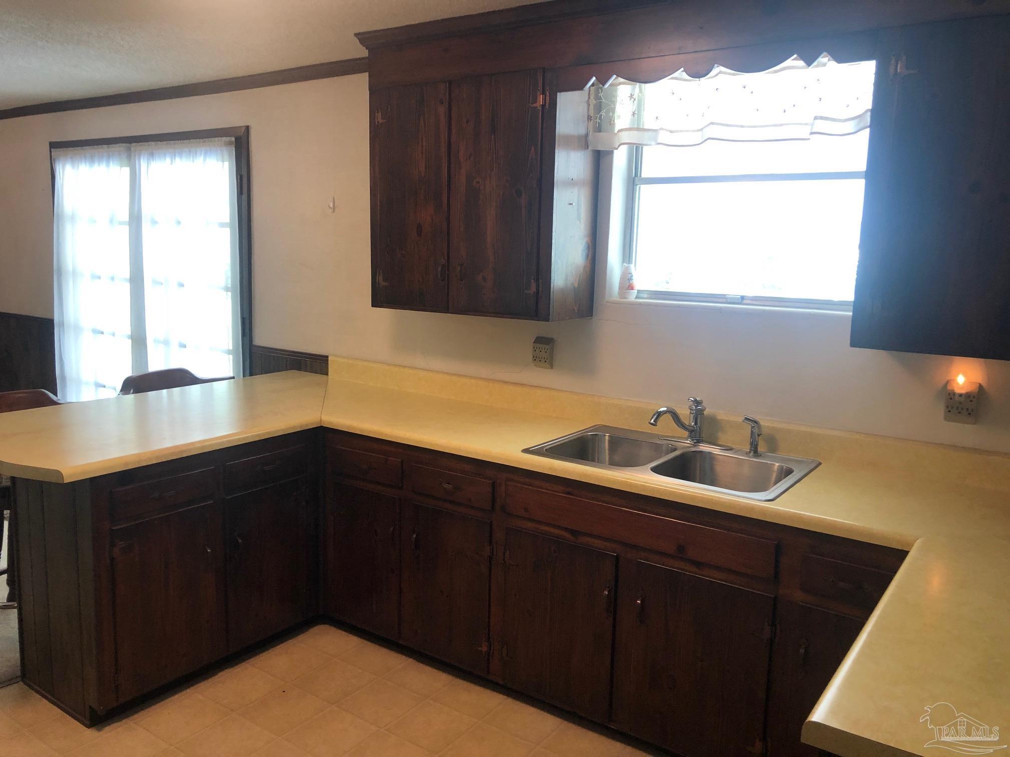 227 Topeka Road Pensacola, FL 32514 - Photo 12 of 44 Gallery Image 12
