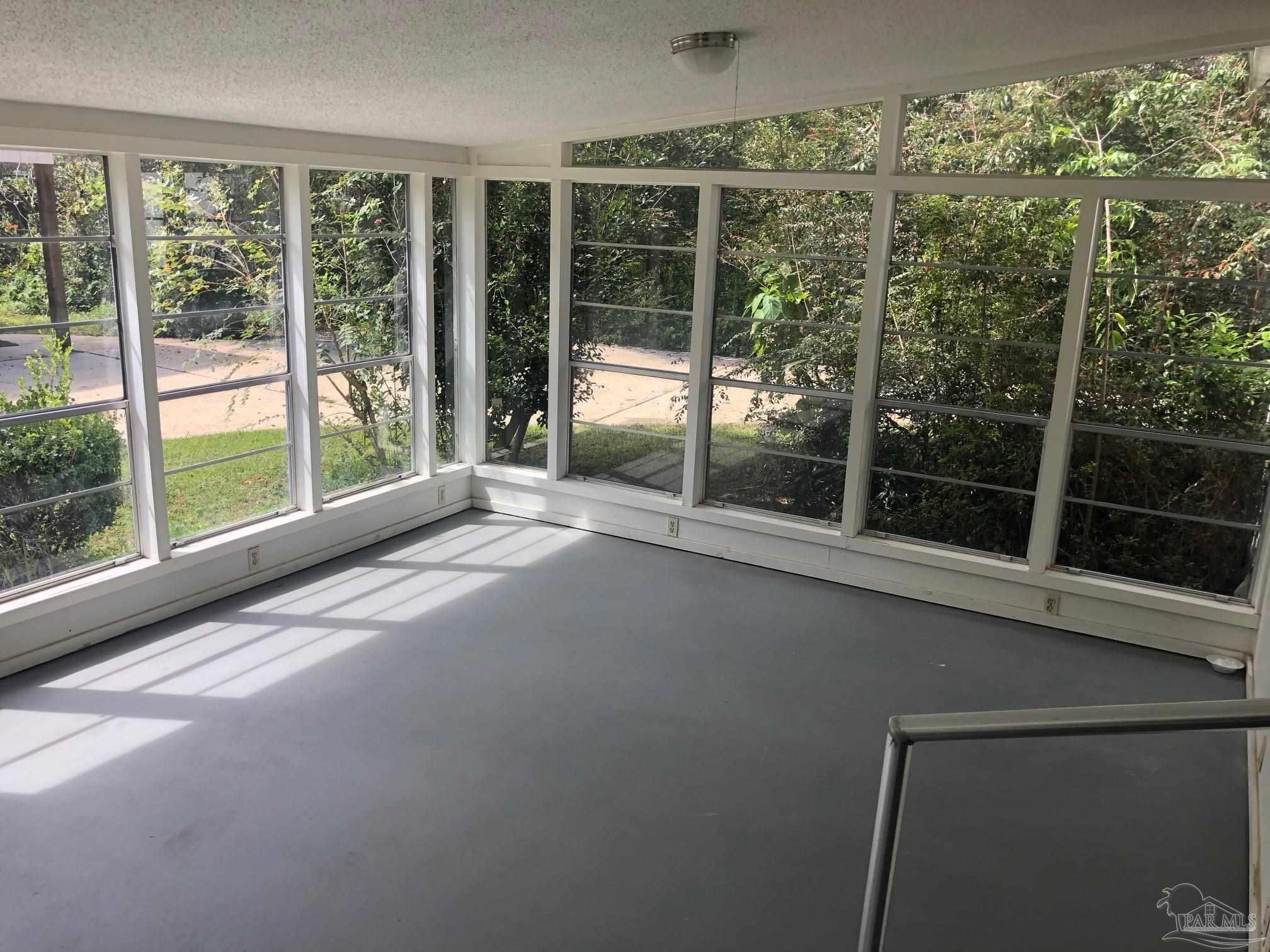 227 Topeka Road Pensacola, FL 32514 - Photo 24 of 44 Gallery Image 24