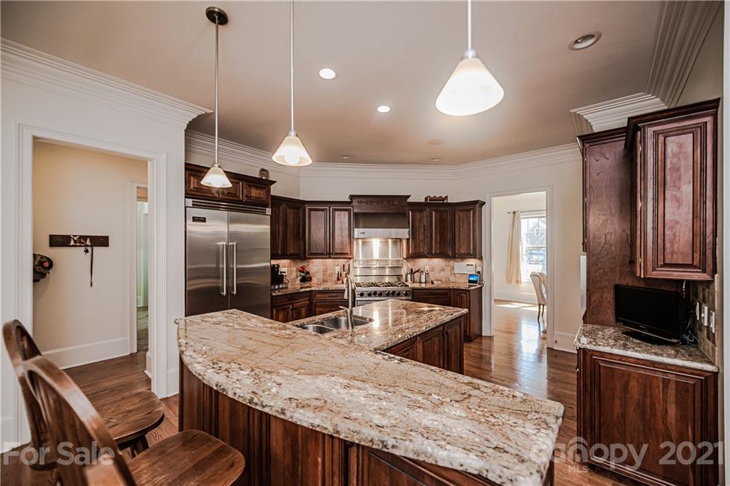410 Hendon Row Fort Mill, SC 29715 - Photo 11 of 47 Gallery Image 11