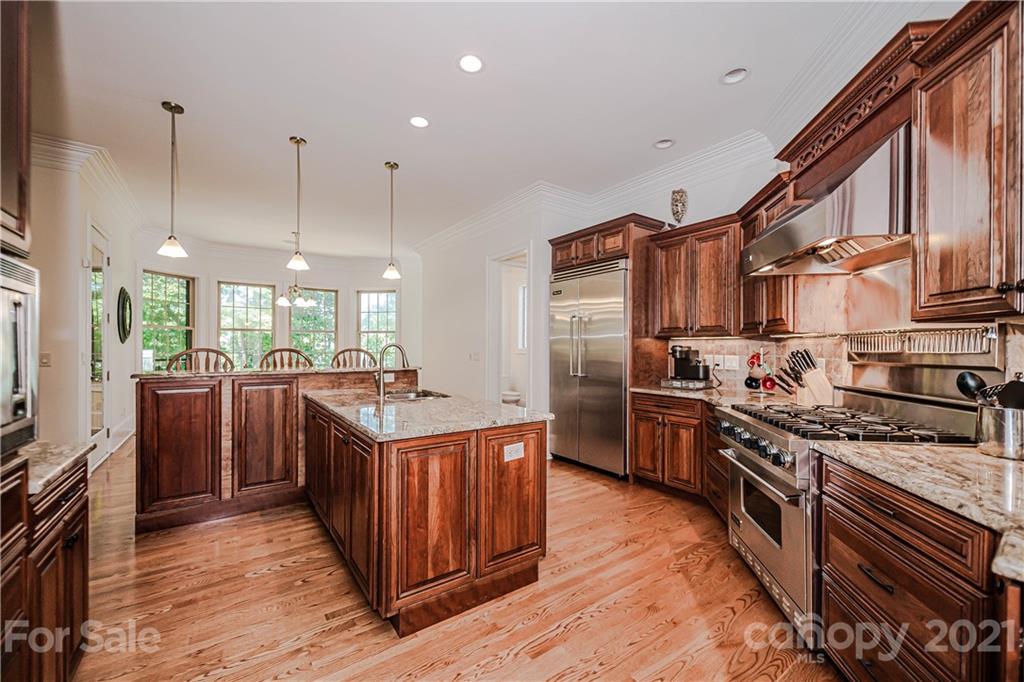 410 Hendon Row Fort Mill, SC 29715 - Photo 12 of 47 Gallery Image 12