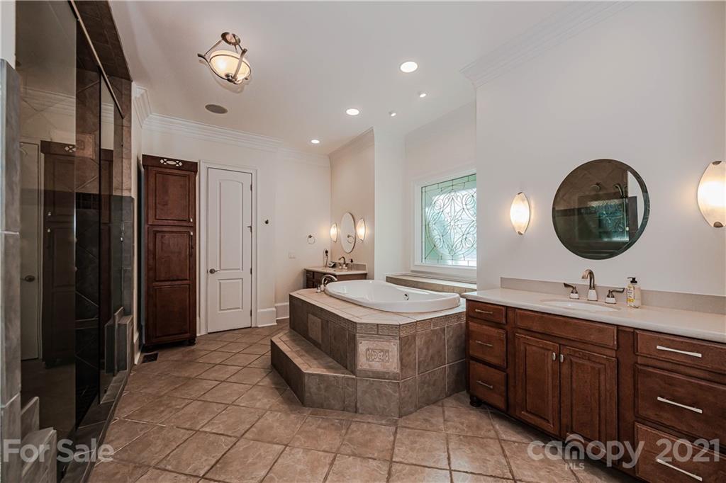 410 Hendon Row Fort Mill, SC 29715 - Photo 22 of 47 Gallery Image 22