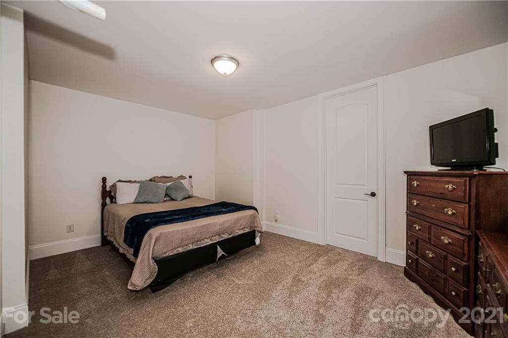 410 Hendon Row Fort Mill, SC 29715 - Photo 34 of 47 Gallery Image 34