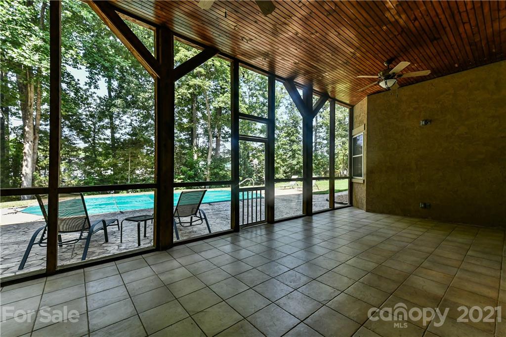 410 Hendon Row Fort Mill, SC 29715 - Photo 38 of 47 Gallery Image 38