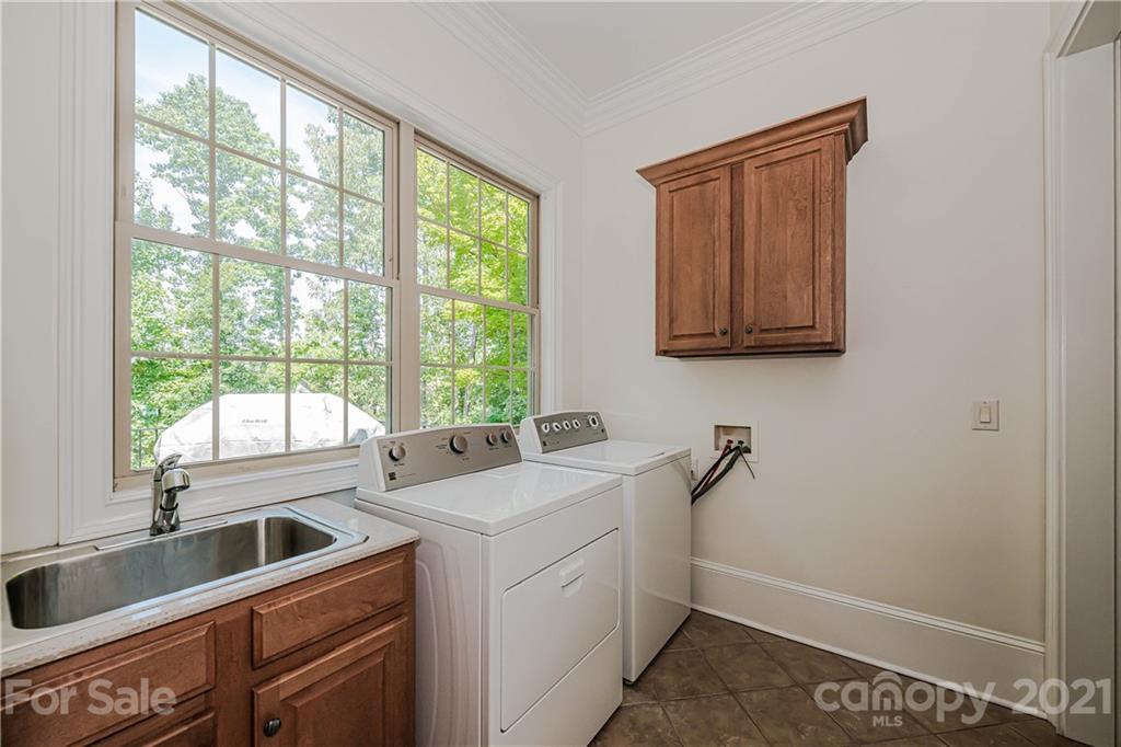 410 Hendon Row Fort Mill, SC 29715 - Photo 9 of 47 Gallery Image 9