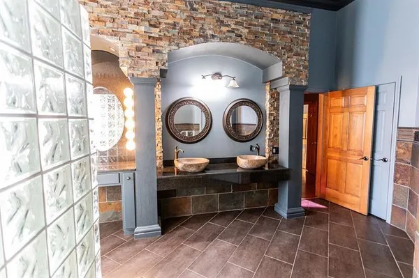 $525,000 | 87 Farmview Drive, Uniontown, PA 15401