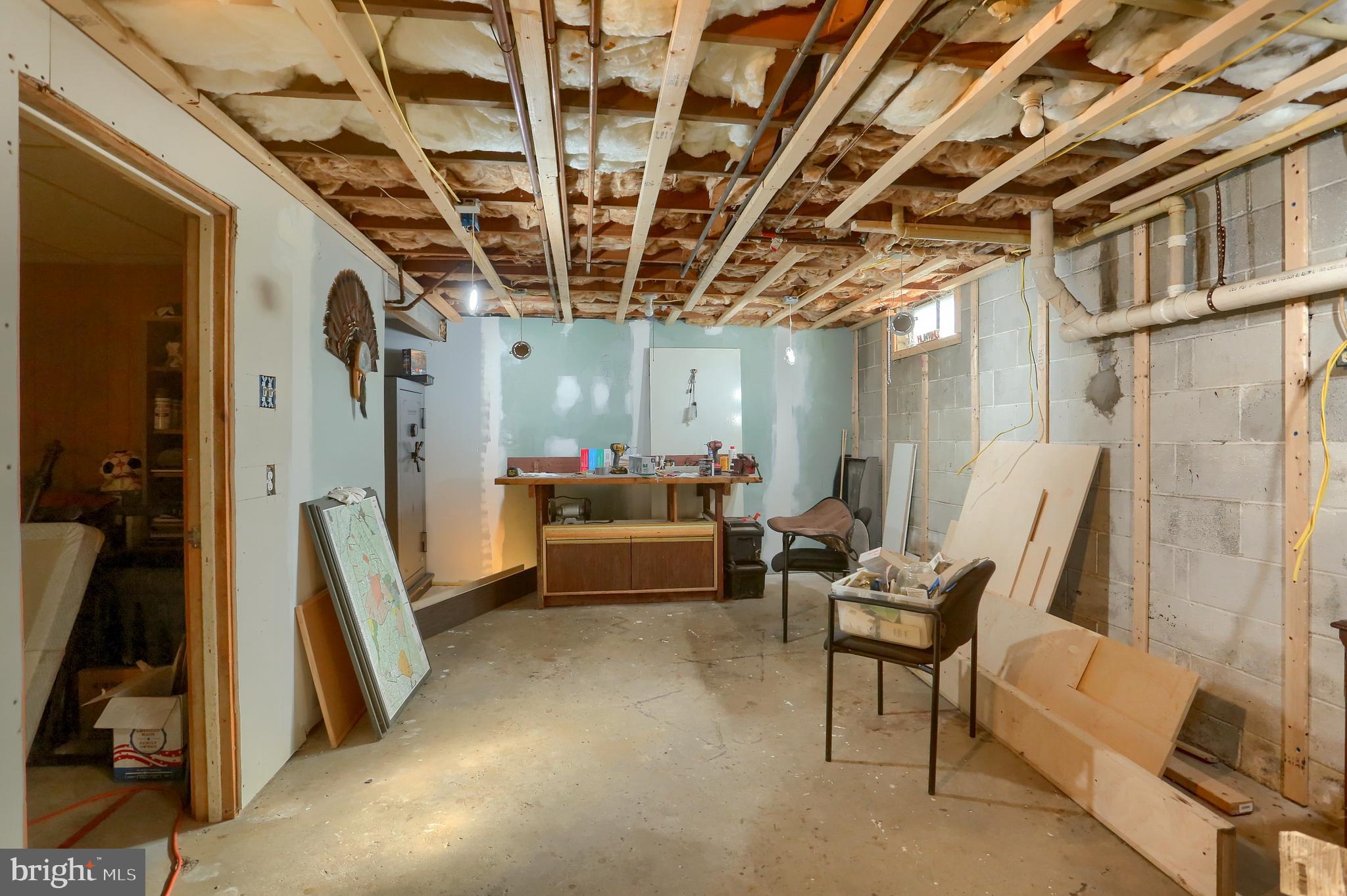 2007 Meadow Ridge Drive Lancaster, PA 17601 - Photo 23 of 36 Gallery Image 23