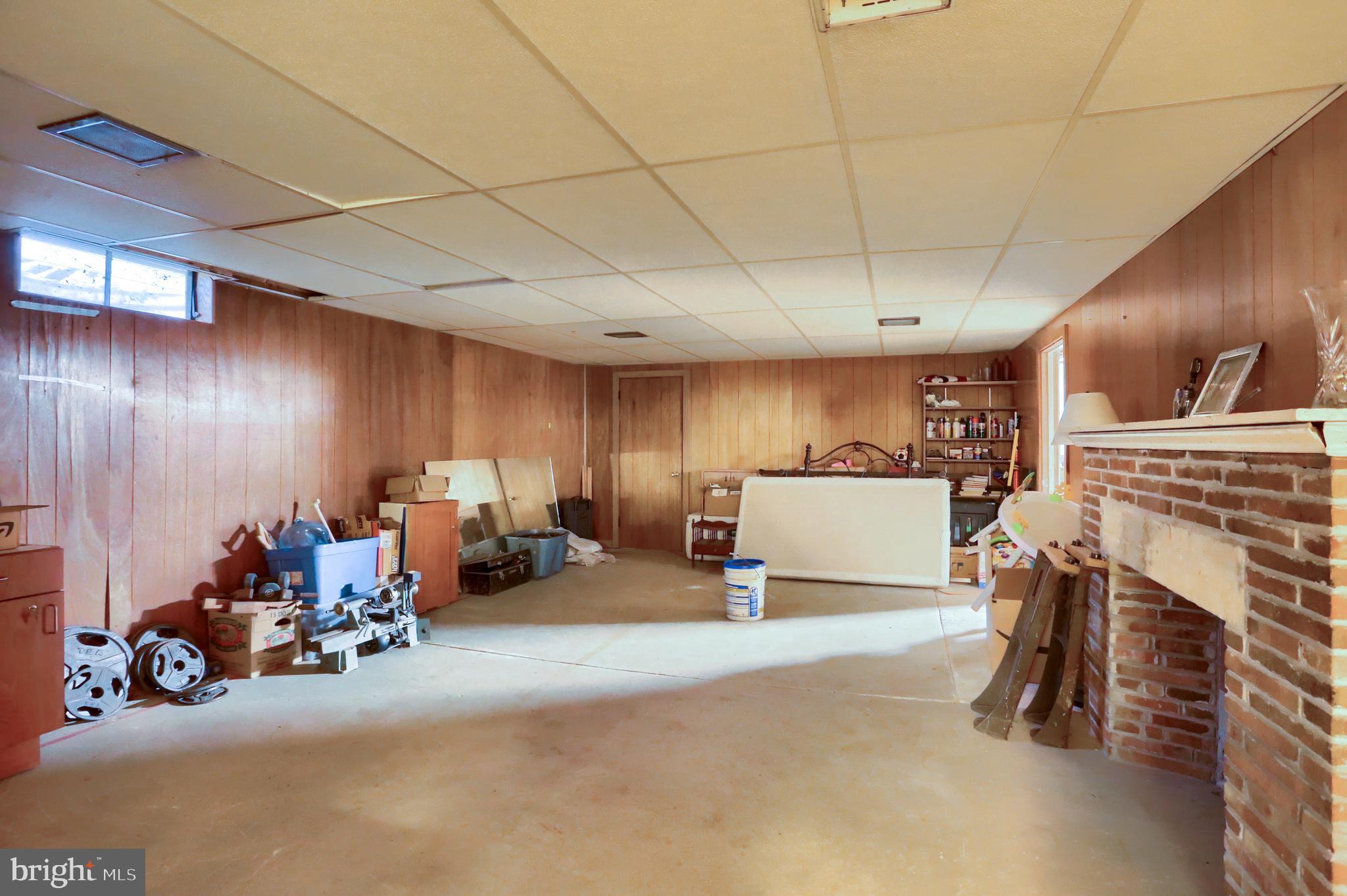 2007 Meadow Ridge Drive Lancaster, PA 17601 - Photo 25 of 36 Gallery Image 25