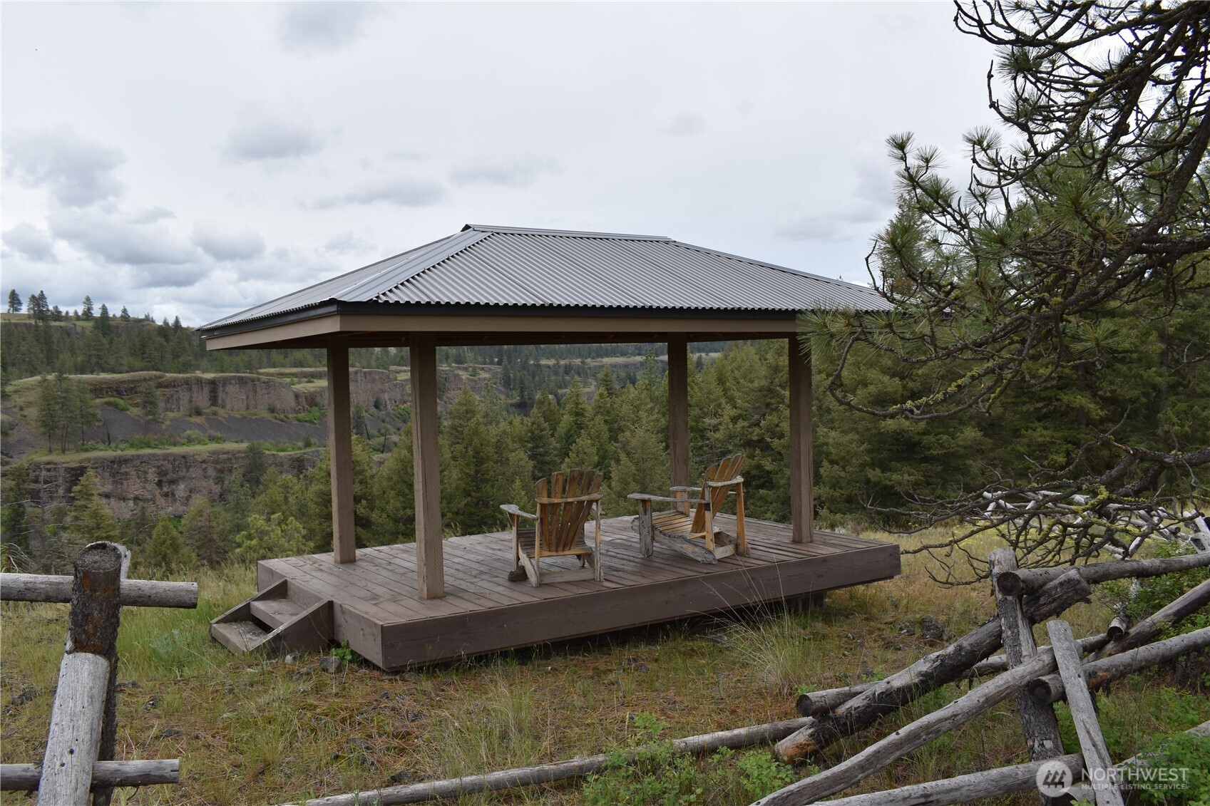 37227 South Long Road Cheney, WA 99004 - Photo 18 of 32