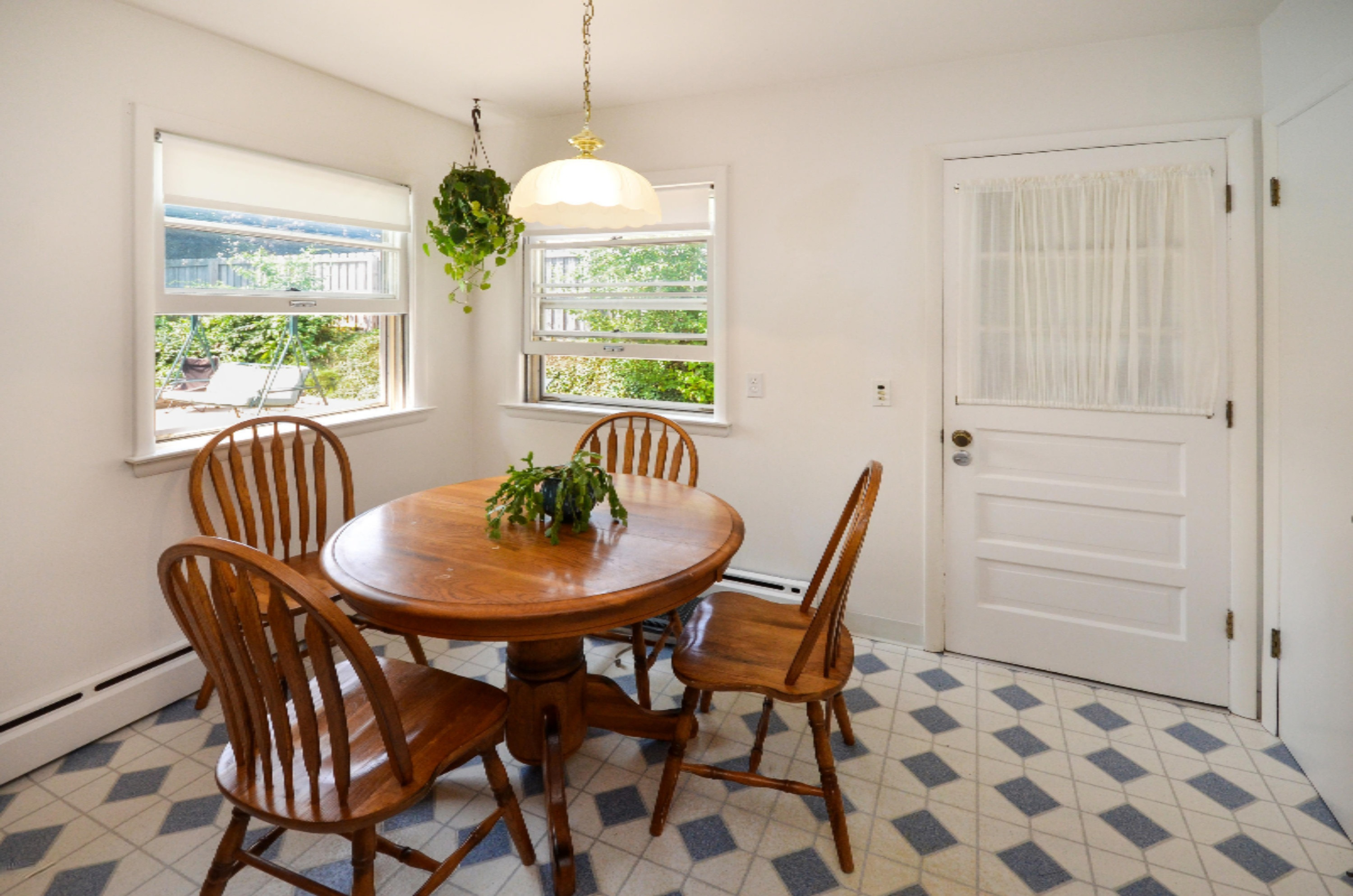 3113 Olney Road Kalamazoo, MI 49006 - Photo 7 of 16 007