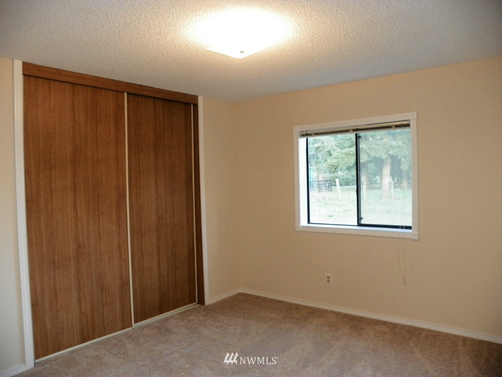 4636 176th Avenue Southwest Rochester, WA 98579 - Photo 17 of 25