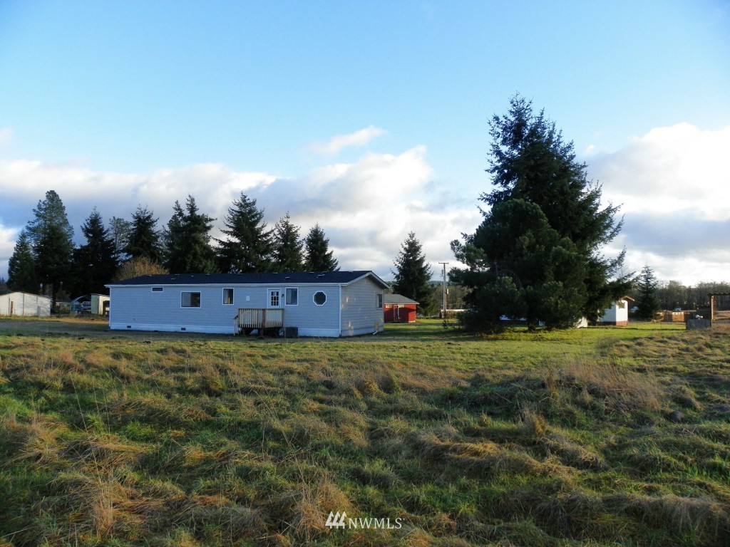 4636 176th Avenue Southwest Rochester, WA 98579 - Photo 4 of 25