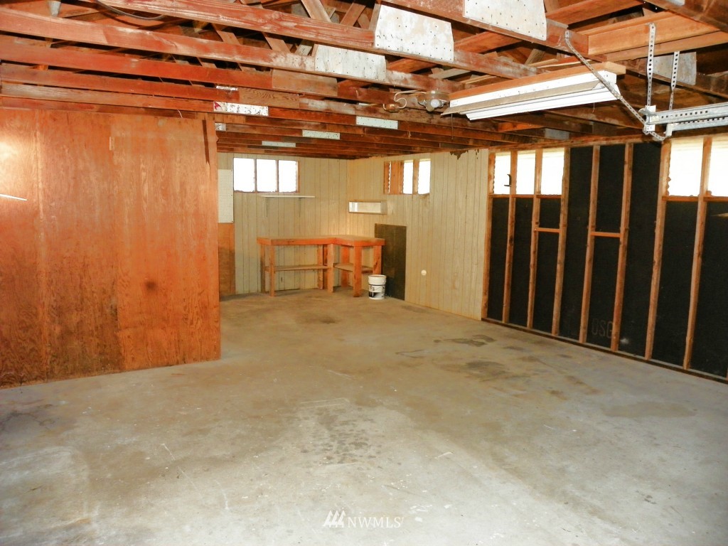 4636 176th Avenue Southwest Rochester, WA 98579 - Photo 5 of 25