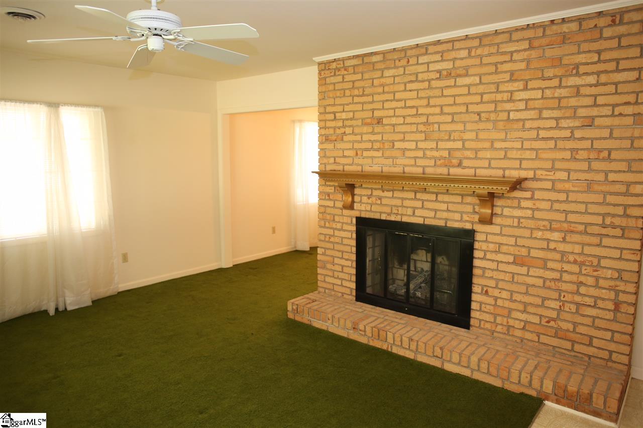 3498 State Park Road Greenville, SC 29609 - Photo 11 of 23