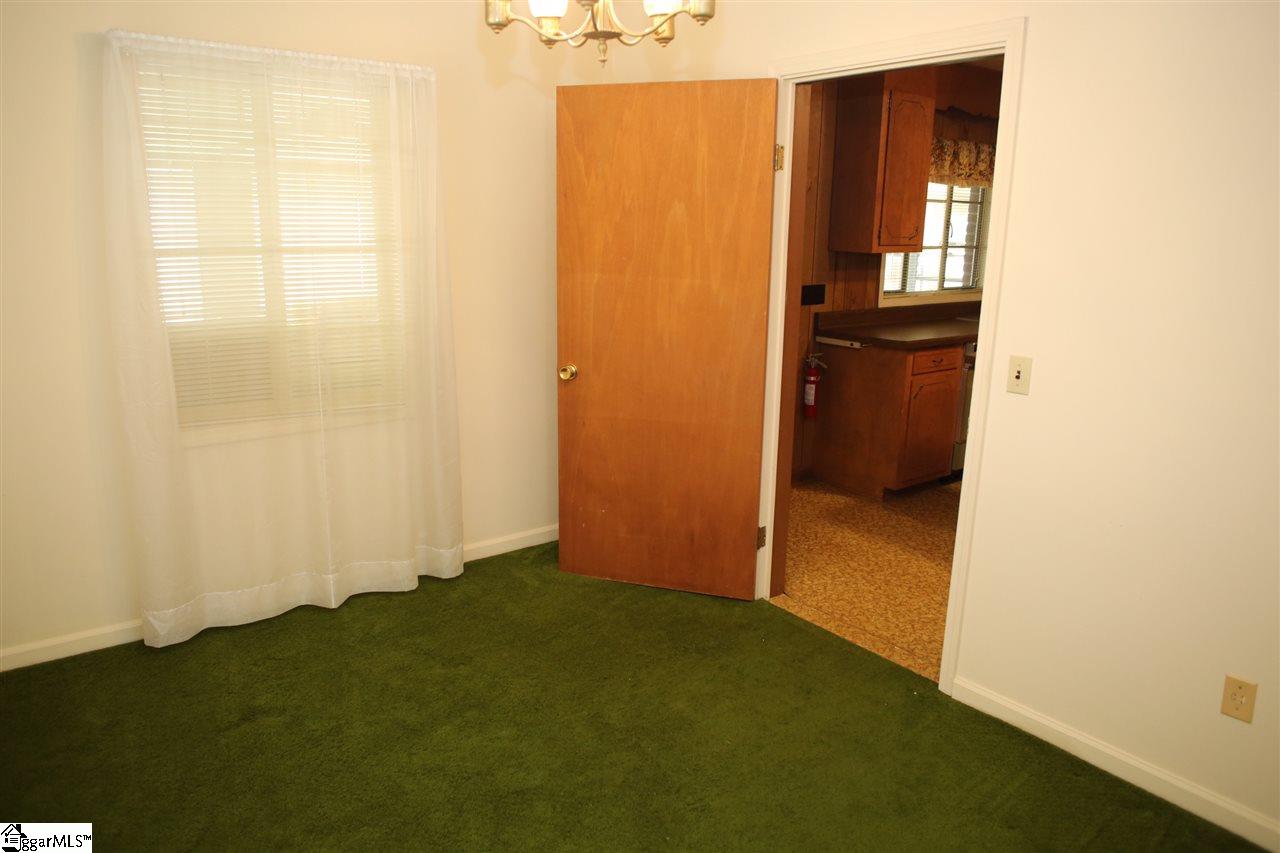 3498 State Park Road Greenville, SC 29609 - Photo 13 of 23