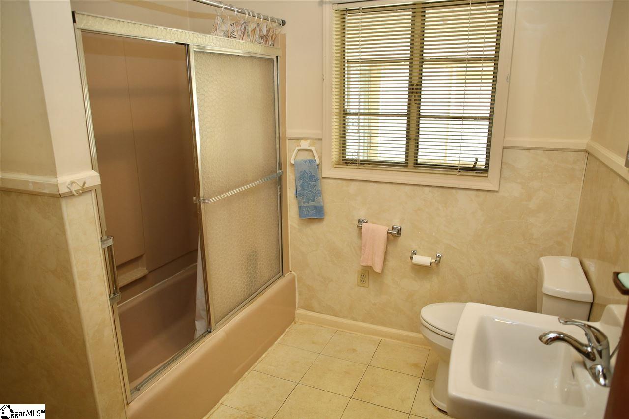 3498 State Park Road Greenville, SC 29609 - Photo 16 of 23