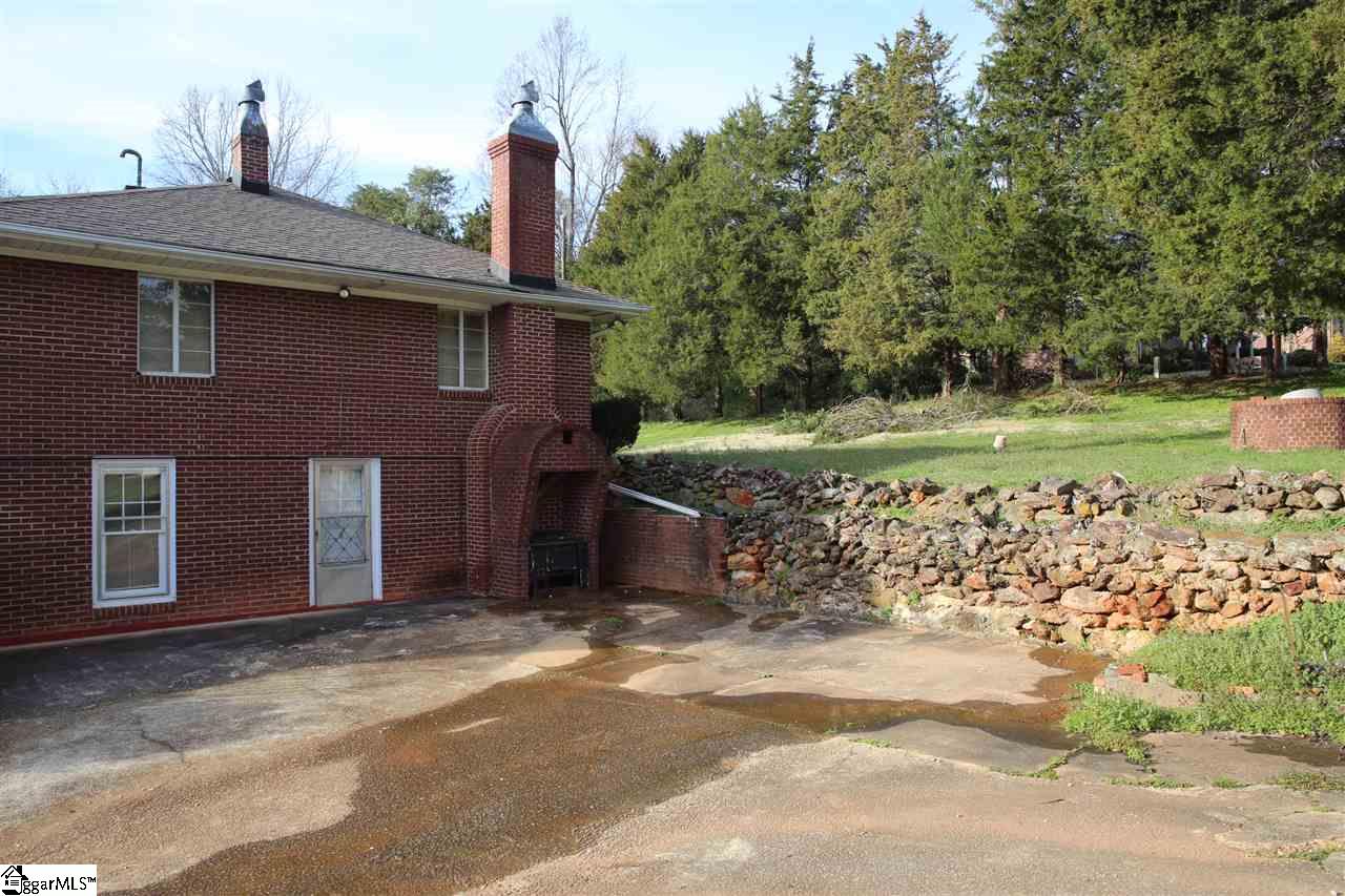 3498 State Park Road Greenville, SC 29609 - Photo 7 of 23
