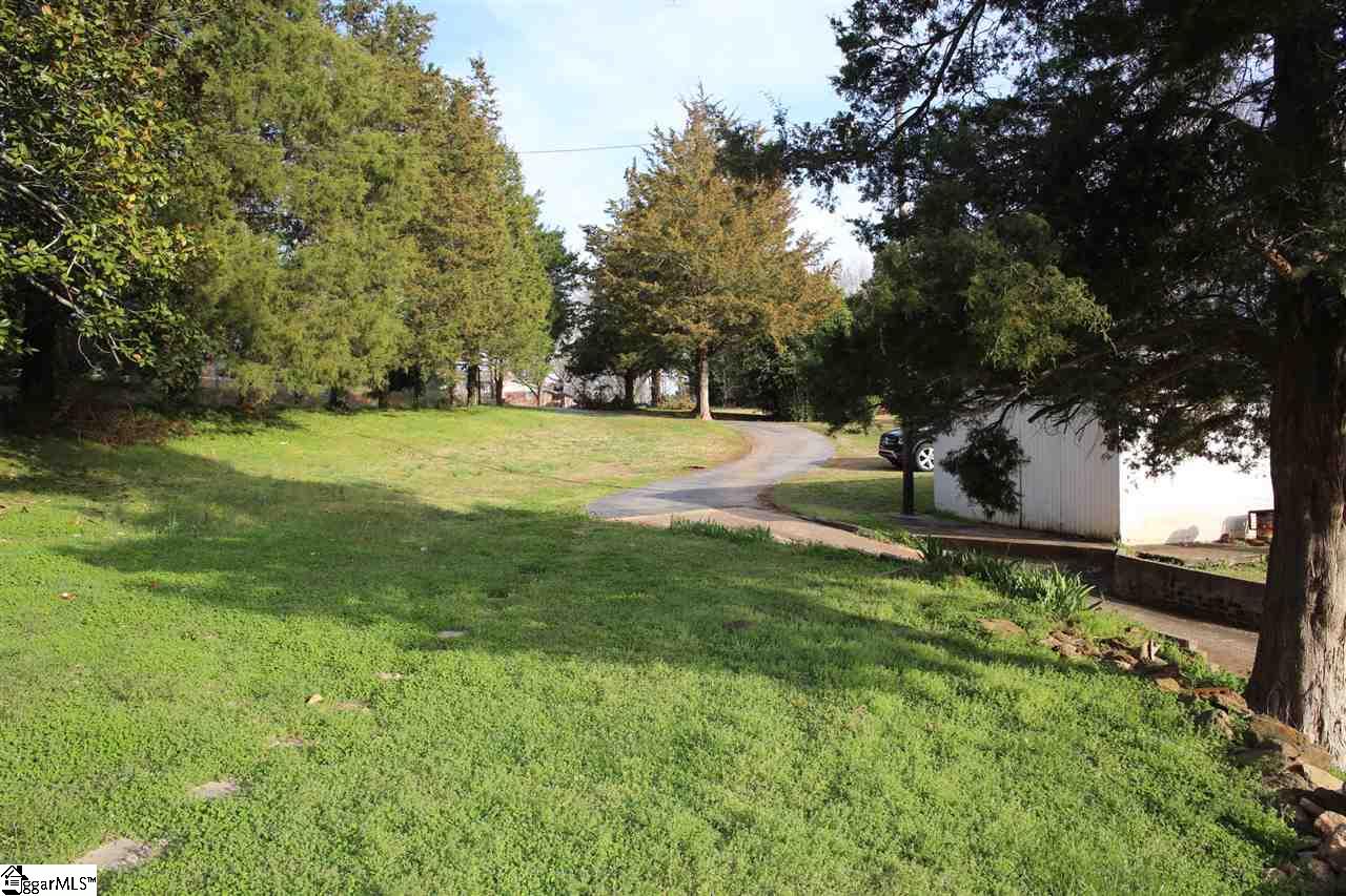 3498 State Park Road Greenville, SC 29609 - Photo 9 of 23