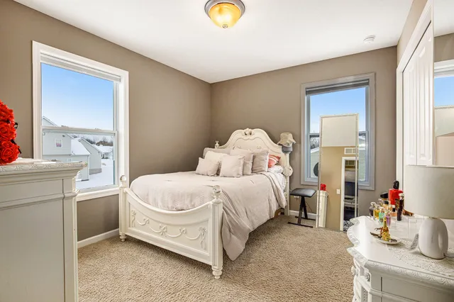 $485,000 | 5834 Nile Drive Southwest, Unit 129, Wyoming, MI 49418