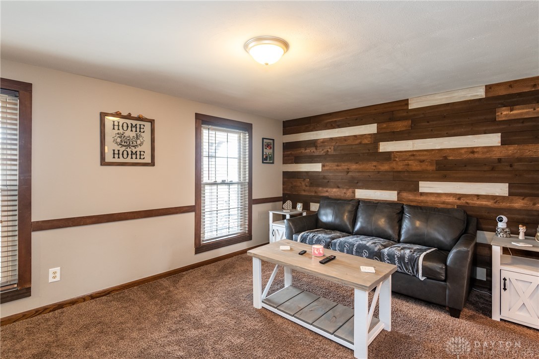 5759 Waynegate Road Huber Heights, OH 45424 - Photo 8 of 56