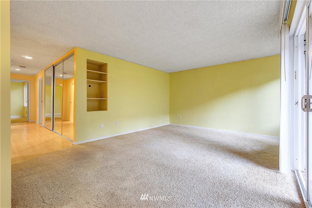7901 196th Street Southwest, Unit 10 Edmonds, WA 98026 - Photo 8 of 20 Gallery Image 8