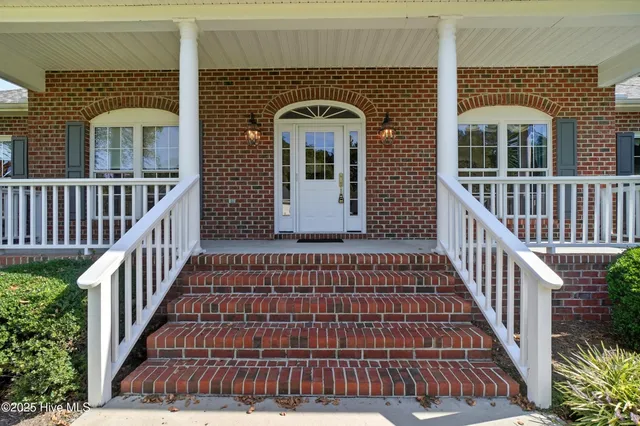 $599,000 | 105 Franks Creek Circle, Hertford, NC 27944