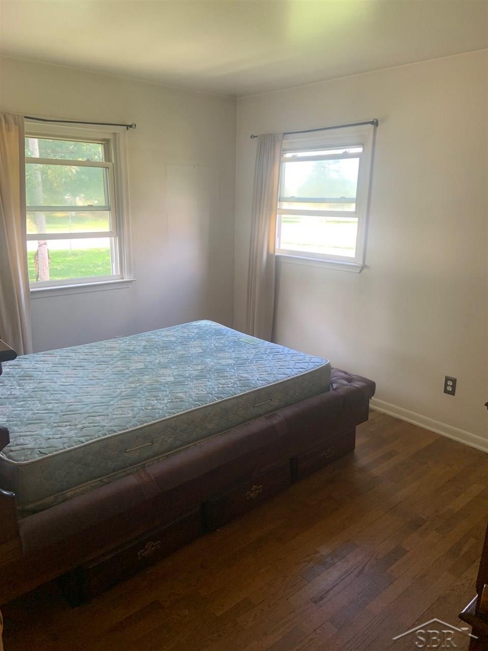 4439 Torrey Road Flint, MI 48507 - Photo 4 of 11 bedroom