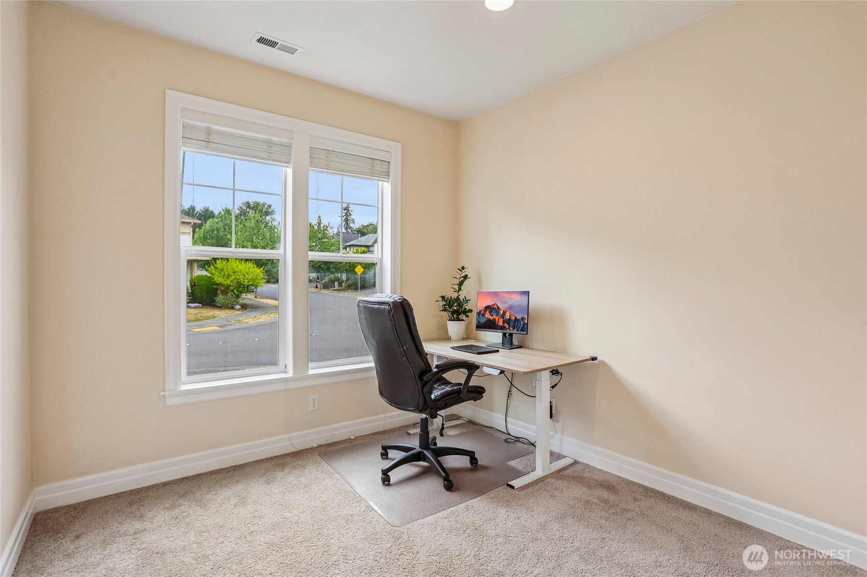 15621 36th Avenue Southeast Bothell, WA 98012 - Photo 18 of 21