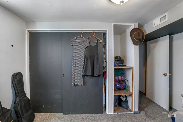 $363,000 | 321 Dennis Drive, Burley, ID 83318