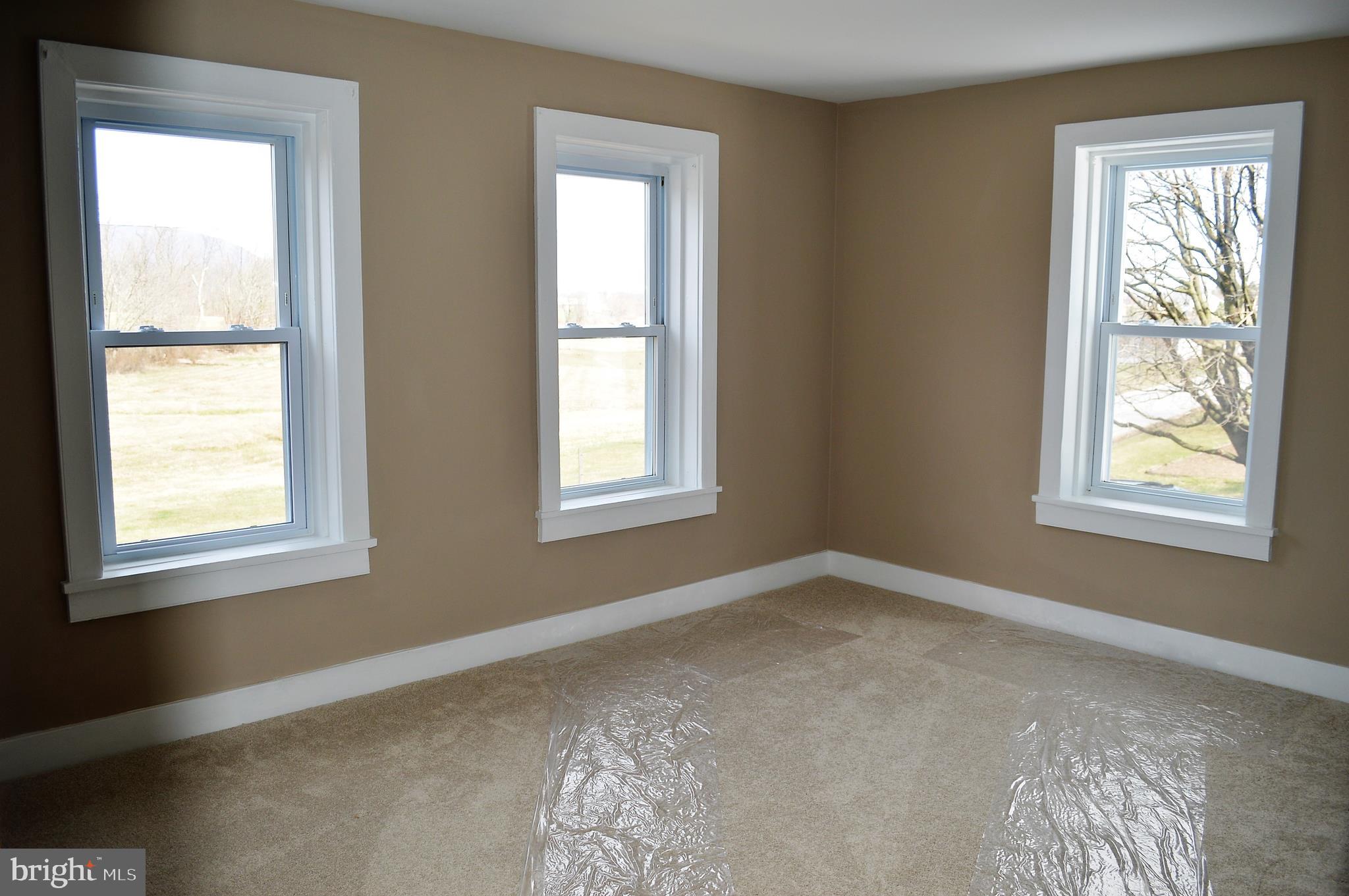 682 North Middle Road Newville, PA 17241 - Photo 7 of 15