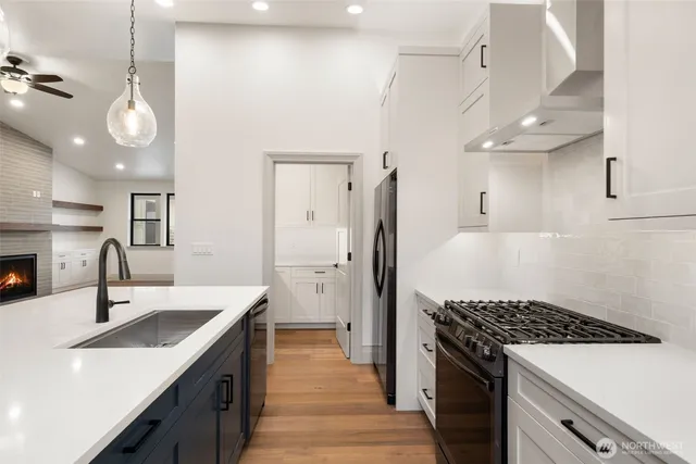 $979,900 | 11 Dover Lane, Sequim, WA 98382