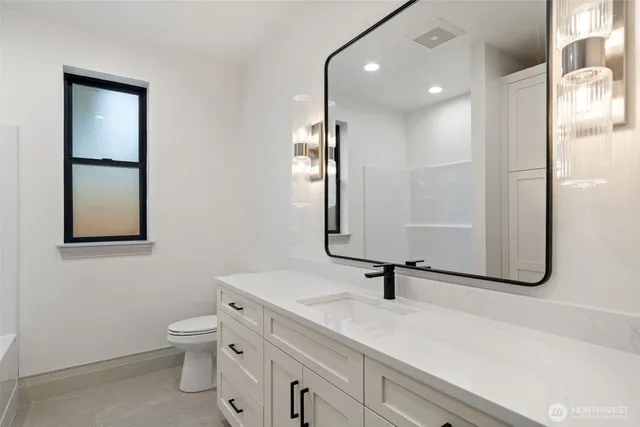 $979,900 | 11 Dover Lane, Sequim, WA 98382