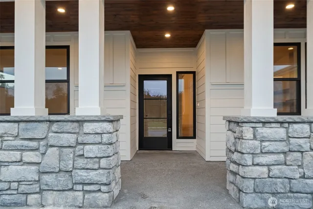 $979,900 | 11 Dover Lane, Sequim, WA 98382