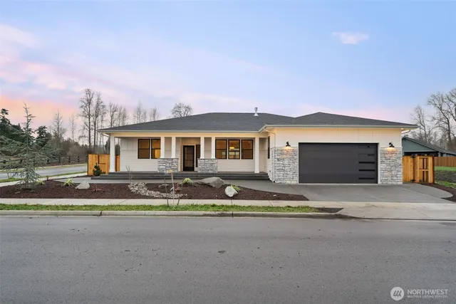 $979,900 | 11 Dover Lane, Sequim, WA 98382