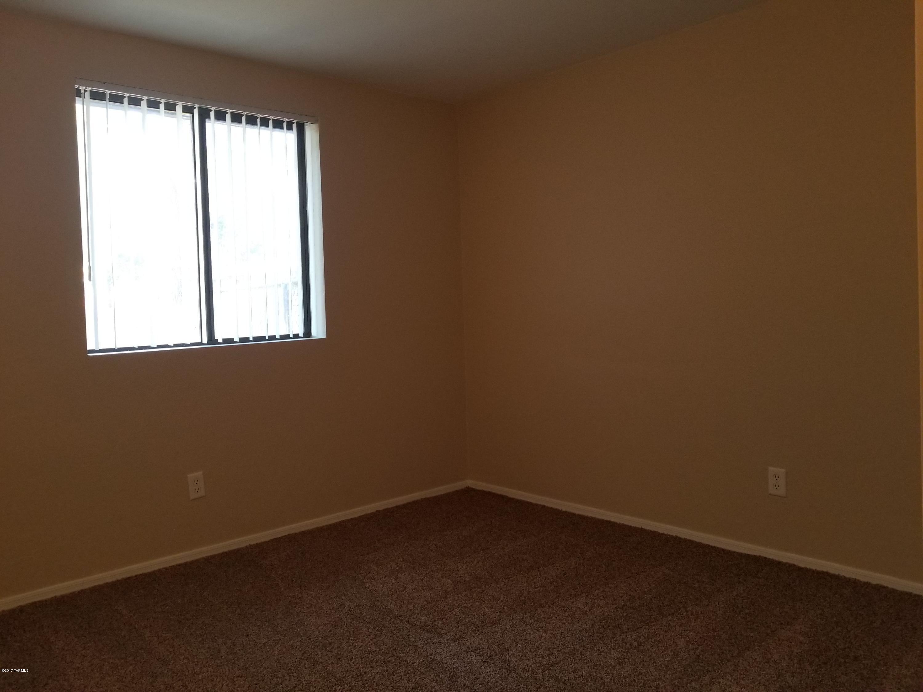 350 North Silverbell Road, Unit 147 Tucson, AZ 85745 - Photo 9 of 16