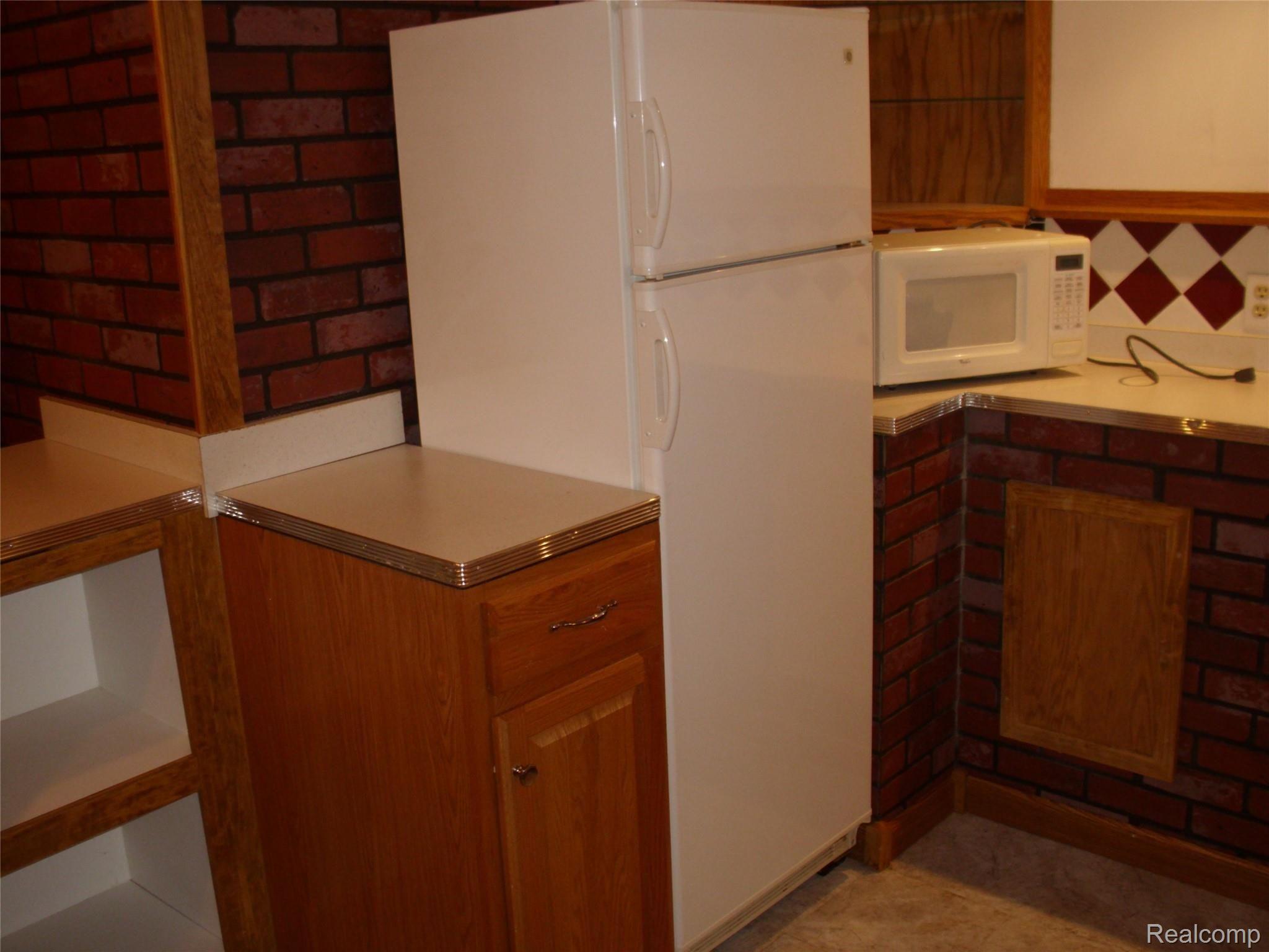 16841 Country Ridge Lane Macomb, MI 48044 - Photo 60 of 76 DSCI4231.JPG