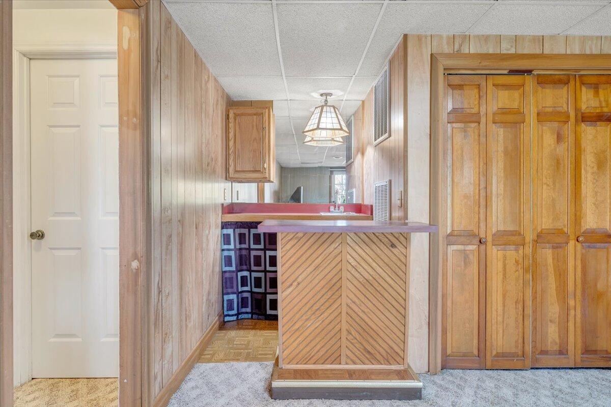 465 Summit Ridge Road Southwest Christiansburg, VA 24073 - Photo 49 of 79 46-MIB08277