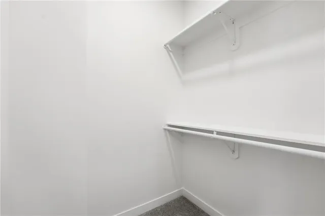 $599,000 | 27135 Webster Court, Weston, MO 64098