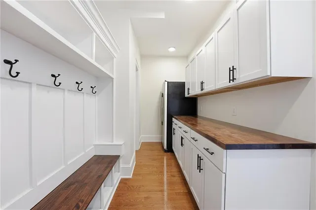 $599,000 | 27135 Webster Court, Weston, MO 64098