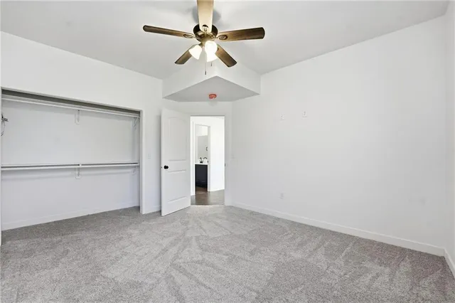 $599,000 | 27135 Webster Court, Weston, MO 64098