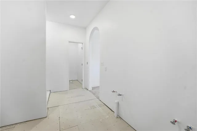 $599,000 | 27135 Webster Court, Weston, MO 64098