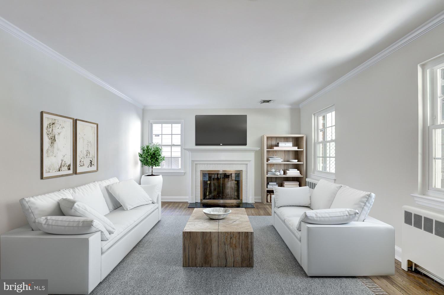 5614 Overlea Road Bethesda, MD 20816 - Photo 3 of 22 Virtually Staged Living room