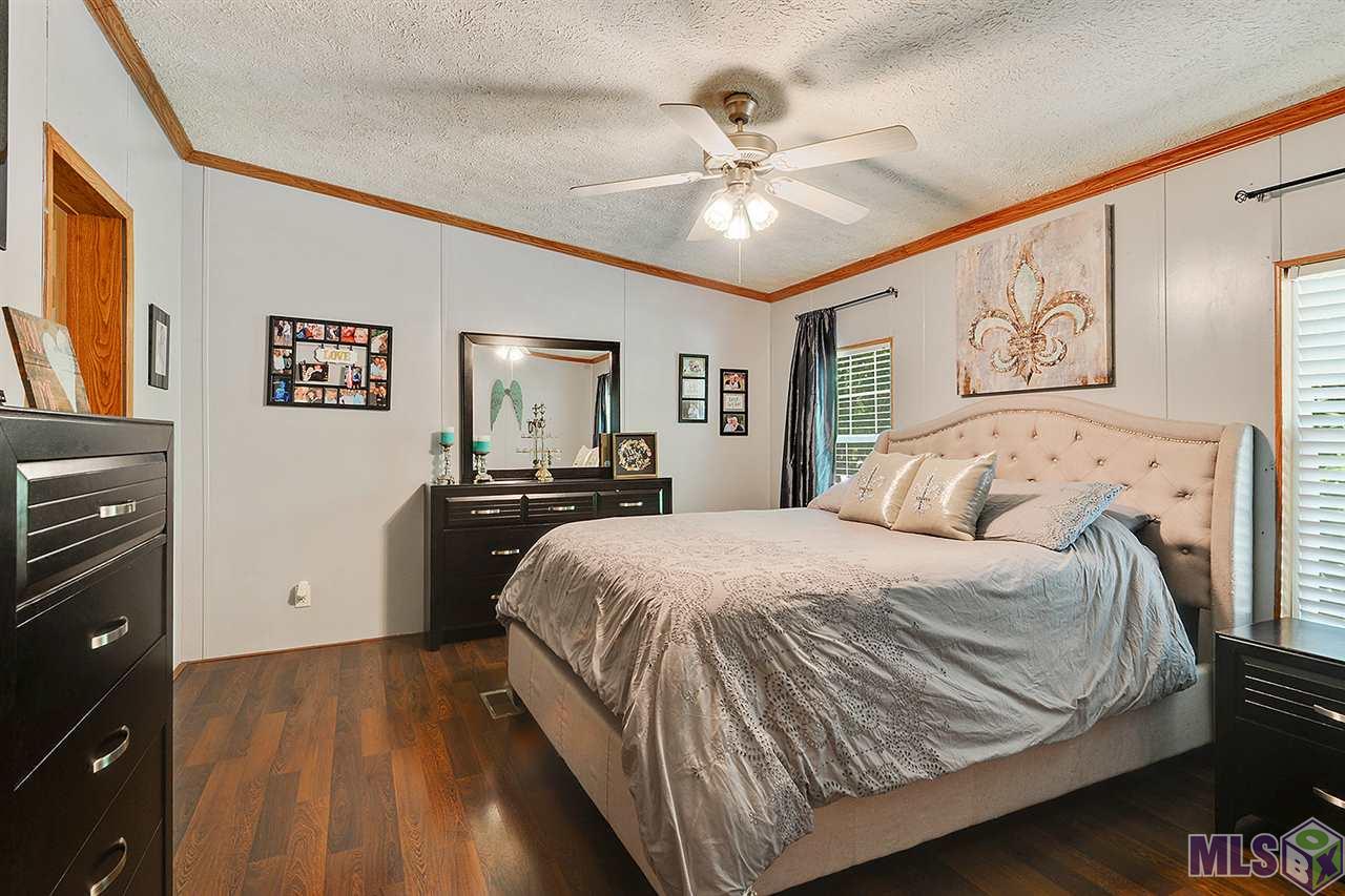 11170 Crossover Road Denham Springs, LA 70726 - Photo 6 of 12