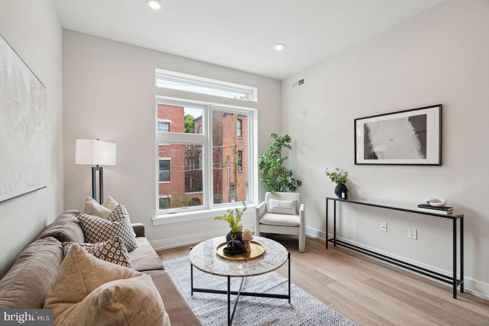 720 West Thompson Street, Unit 1B406 Philadelphia, PA 19122 - Photo 7 of 32